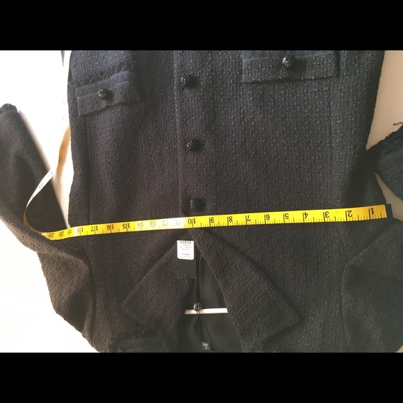 Talbots textured blazer, black, unique buttons - Picture 6 of 8